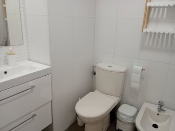 7342592015200416foto519336