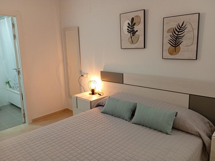 Image No.9-2 Bed Apartment for sale