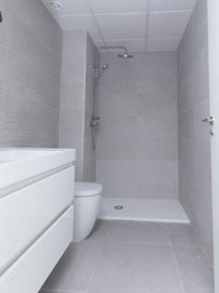 7342592015200409foto261102