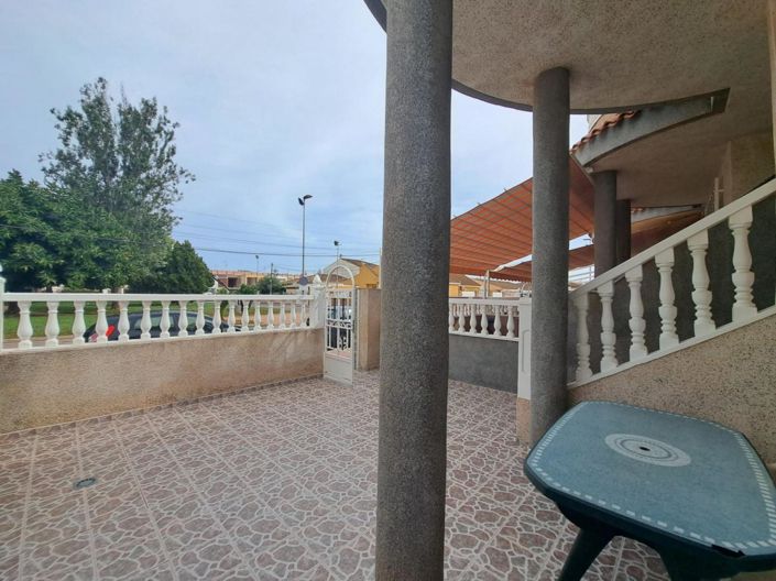 Image No.22-4 Bed Townhouse for sale