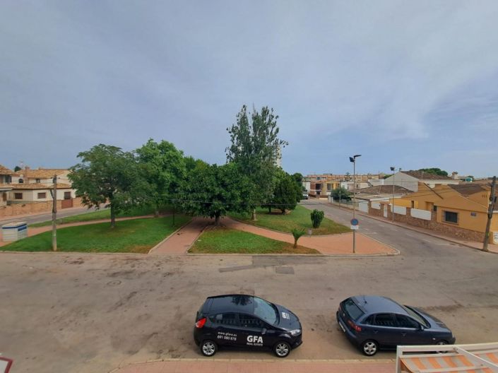 Image No.33-4 Bed Townhouse for sale