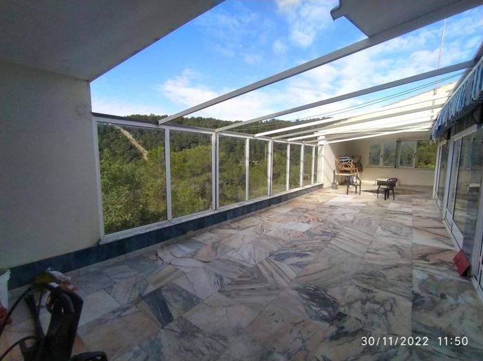 Image No.12-4 Bed Townhouse for sale