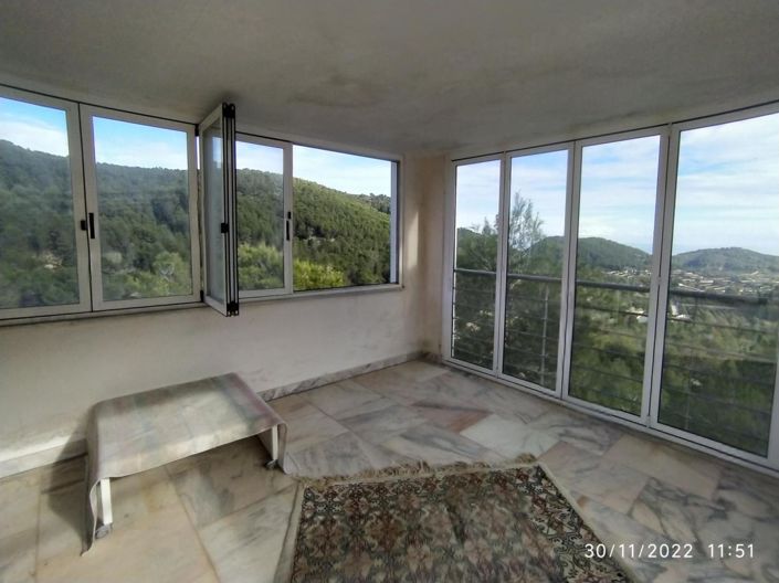 Image No.15-4 Bed Townhouse for sale