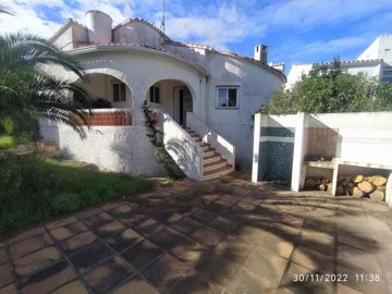 7342592015200384foto873080