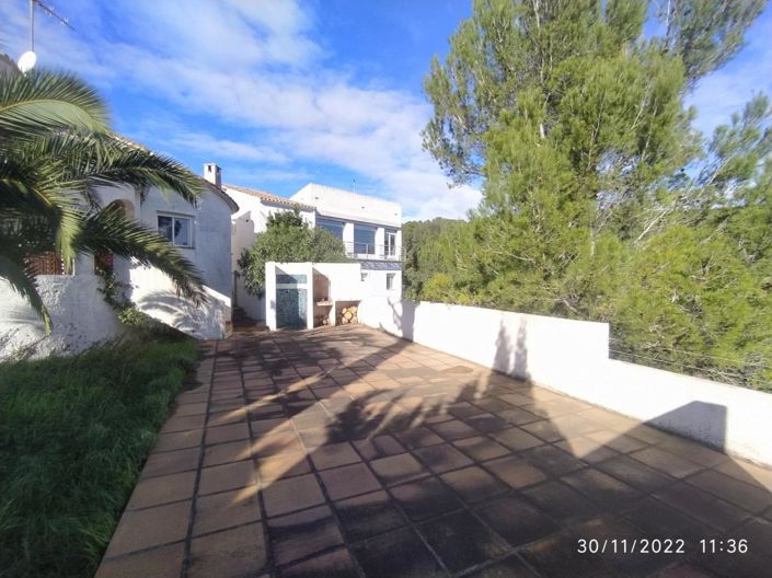 Image No.50-4 Bed Townhouse for sale