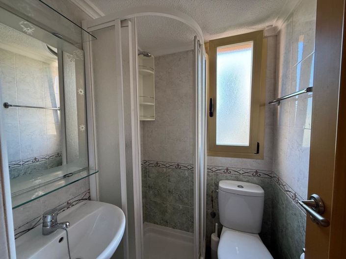 Image No.20-3 Bed Apartment for sale