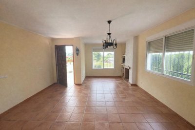 7342592015402979foto830508