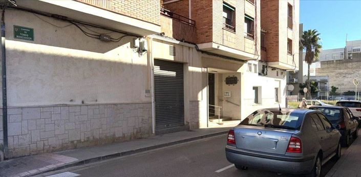 Image No.7-3 Bed Flat for sale