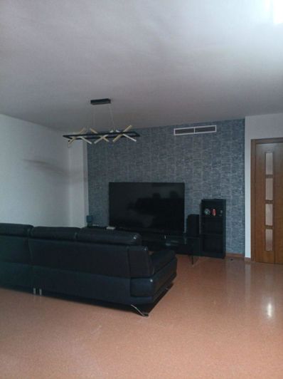 Image No.13-3 Bed Flat for sale
