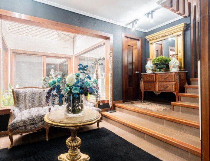 Image No.19-6 Bed Townhouse for sale