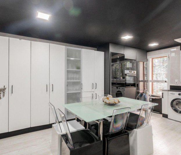 Image No.28-6 Bed Townhouse for sale