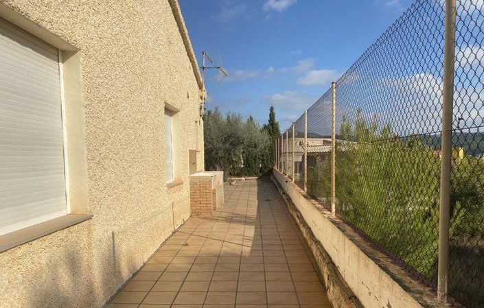 Image No.34-7 Bed Townhouse for sale