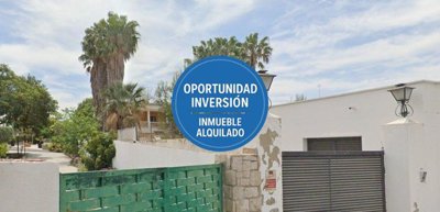 7342592015487348foto037197
