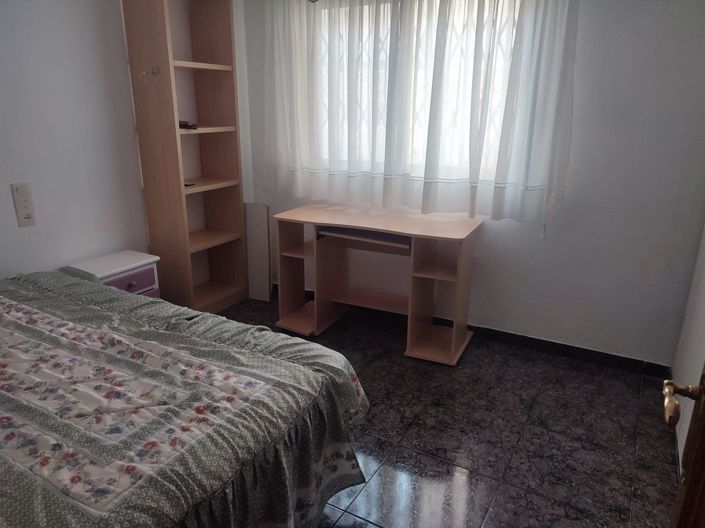 Image No.7-4 Bed Flat for sale