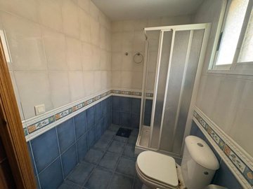 7342592015484406foto289633