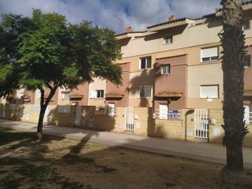 7342592015200482foto108465