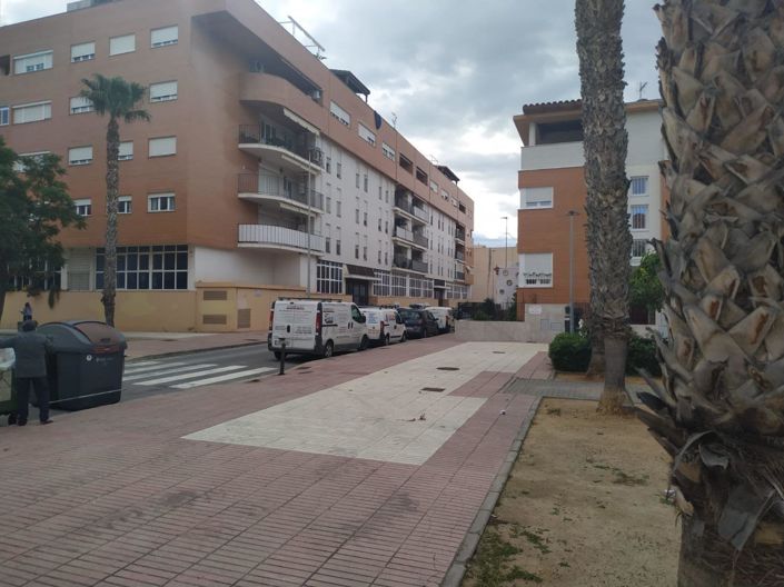 Image No.4-6 Bed Townhouse for sale