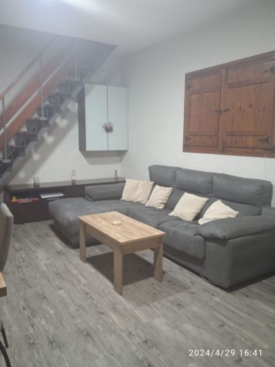 Image No.4-4 Bed Townhouse for sale