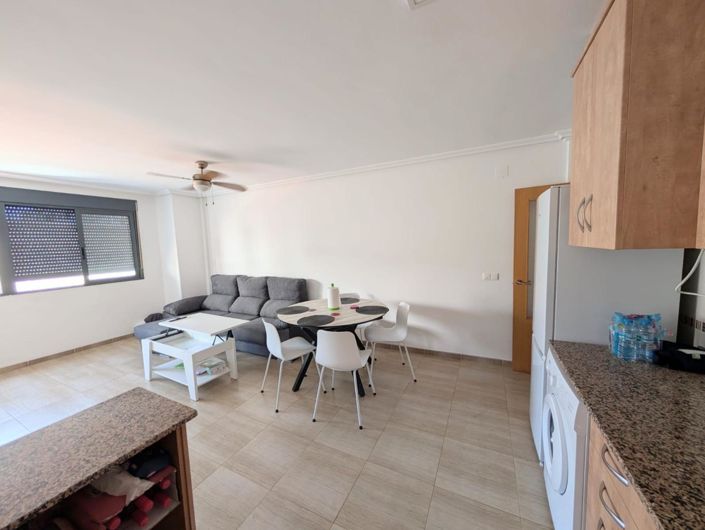 Image No.6-2 Bed Flat for sale