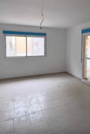 Image No.3-3 Bed Flat for sale
