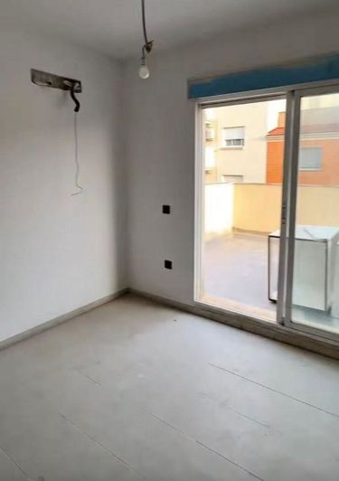 Image No.8-3 Bed Flat for sale
