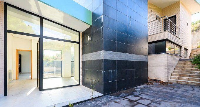 Image No.43-6 Bed Townhouse for sale