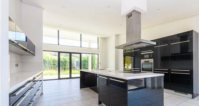 Image No.49-6 Bed Townhouse for sale