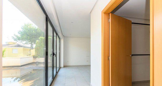 Image No.53-6 Bed Townhouse for sale