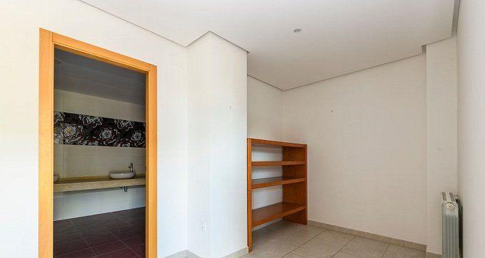 Image No.54-6 Bed Townhouse for sale