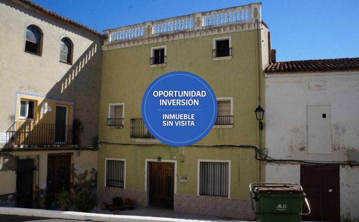 Image No.10-1 Bed Townhouse for sale
