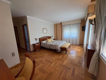 7342592015510405foto054383