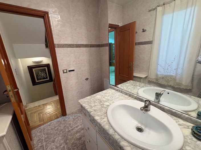 Image No.32-Maison de ville de 5 chambres à vendre à Valencia