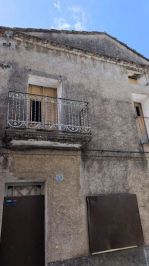 Image No.10-2 Bed Townhouse for sale