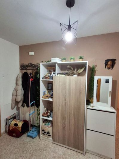 Image No.6-3 Bed Flat for sale
