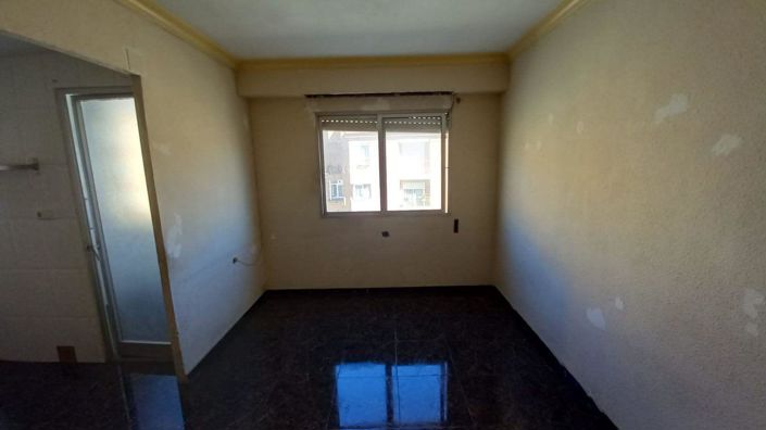 Image No.2-3 Bed Flat for sale