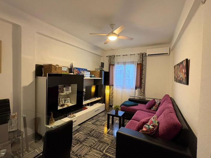 Image No.17-4 Bed Flat for sale