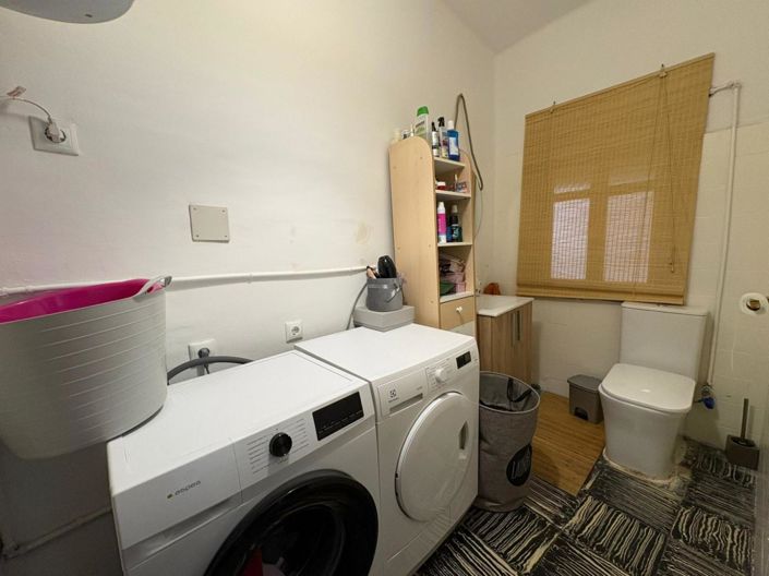 Image No.7-4 Bed Flat for sale