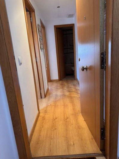 Image No.8-1 Bed Flat for sale