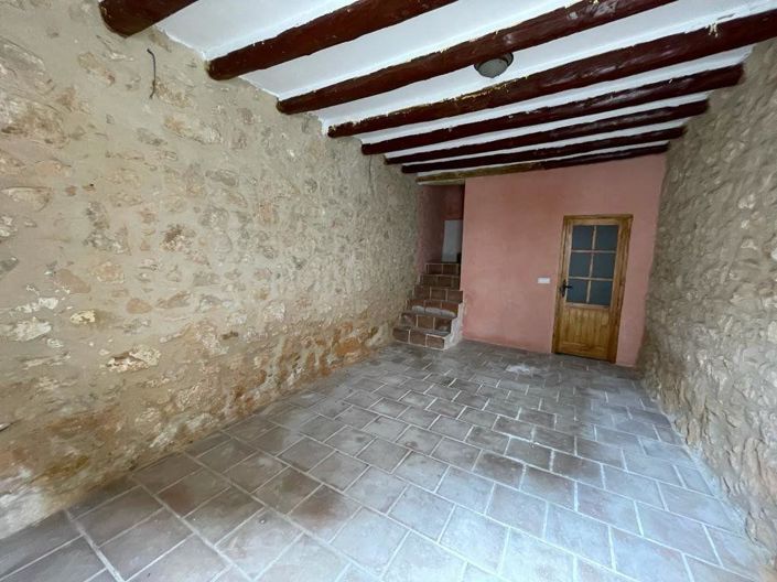 Image No.19-4 Bed Townhouse for sale