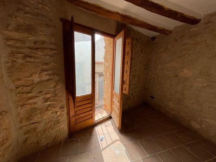 Image No.3-4 Bed Townhouse for sale