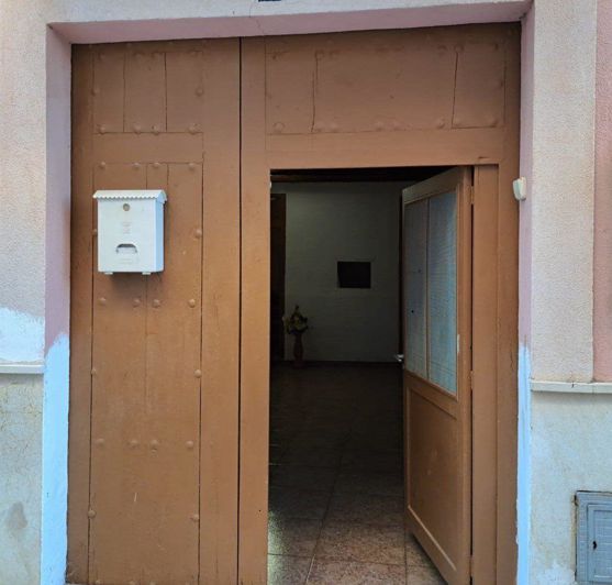 Image No.2-Maison de ville de 4 chambres à vendre à Sant Jordi