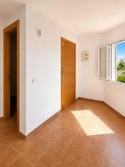 Image No.7-1 Bed Apartment for sale