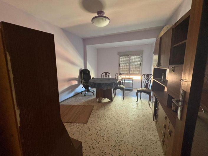 Image No.2-3 Bed Flat for sale