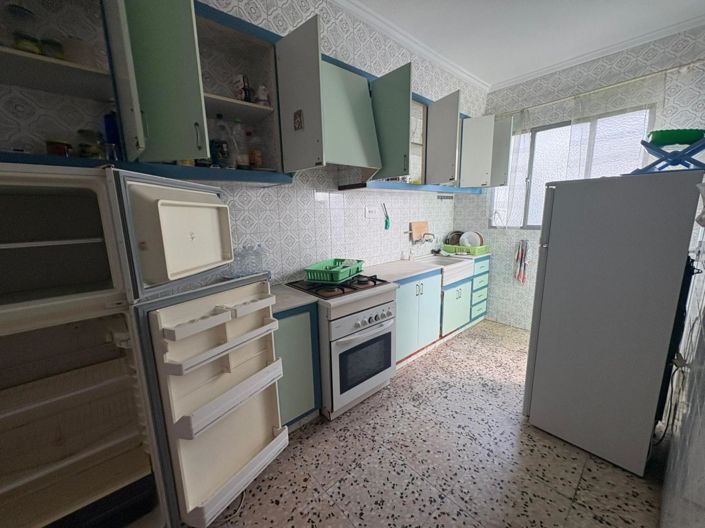 Image No.3-3 Bed Flat for sale