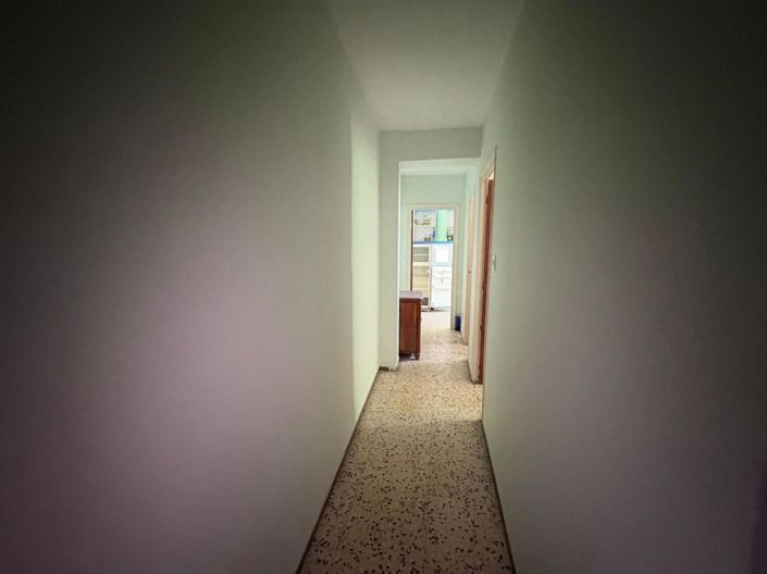 Image No.8-3 Bed Flat for sale
