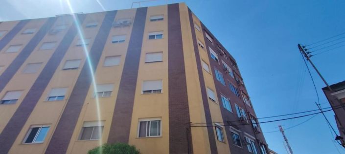 Image No.6-7 Bed Flat for sale