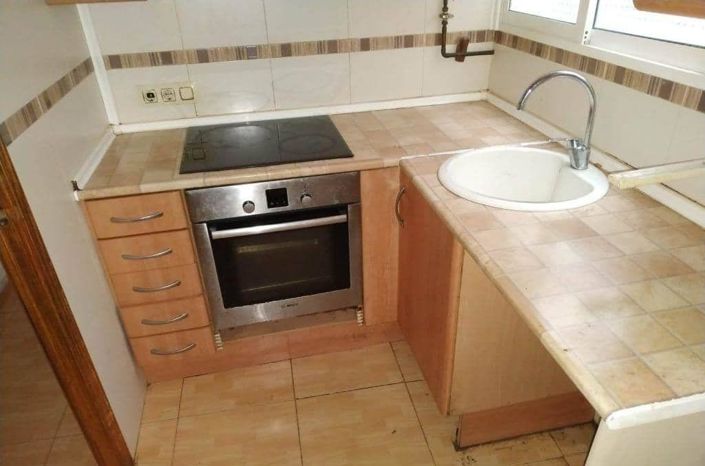 Image No.5-2 Bed Flat for sale
