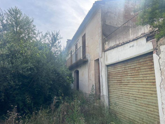 Image No.3-3 Bed Townhouse for sale