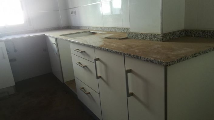 Image No.2-2 Bed Flat for sale