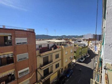 7342592015559491foto856296
